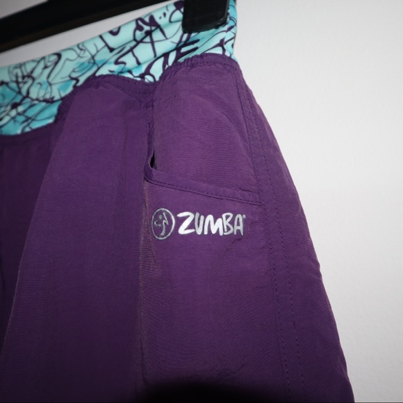 Zumba Fitness Joggers Size Small - Picture 7 of 9